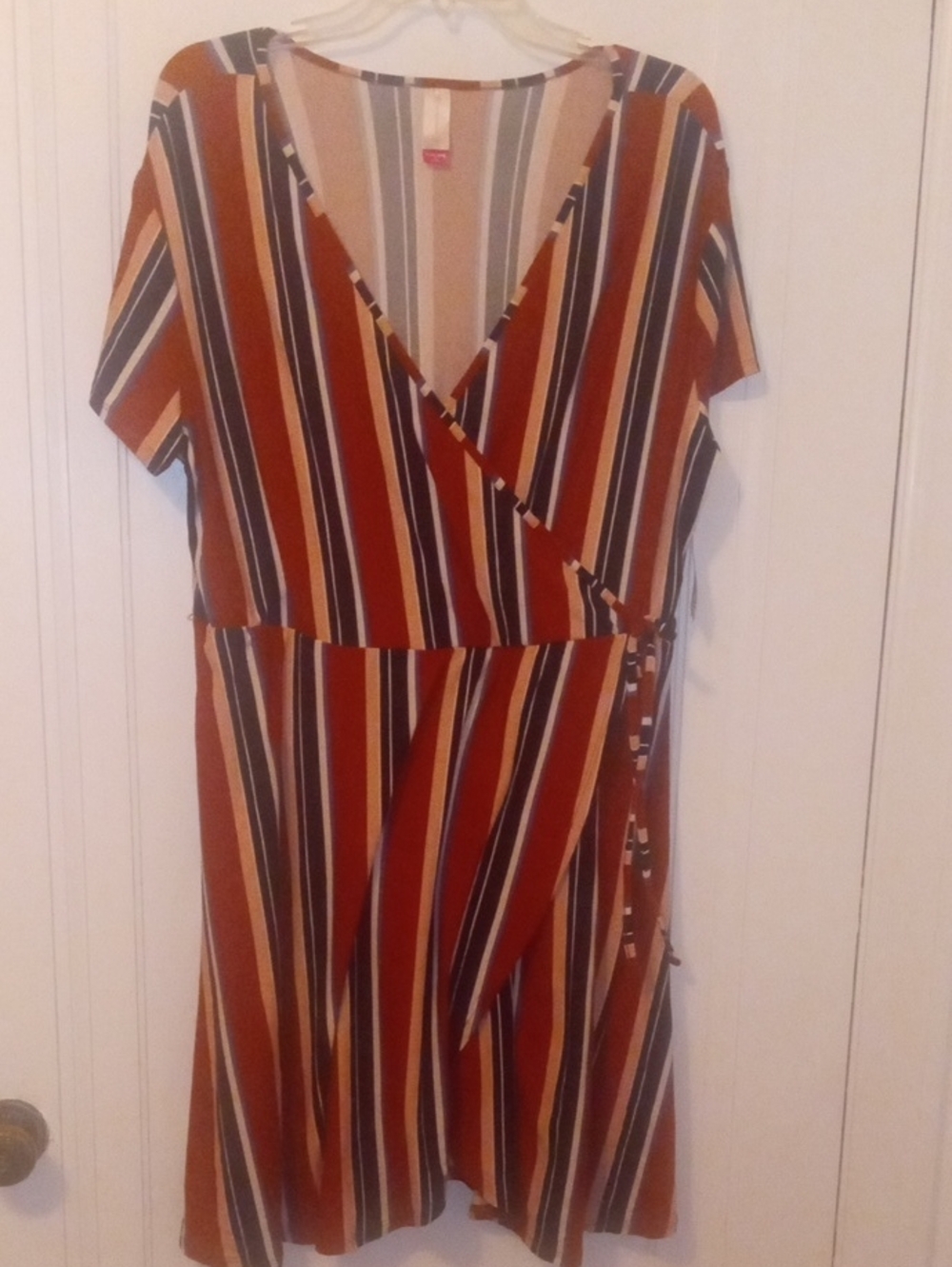 NWT WOmen 3x Wrap Dress - Striped Rust and Navy
